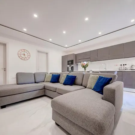 3br - Walk To Sliema Promenade Apartmán