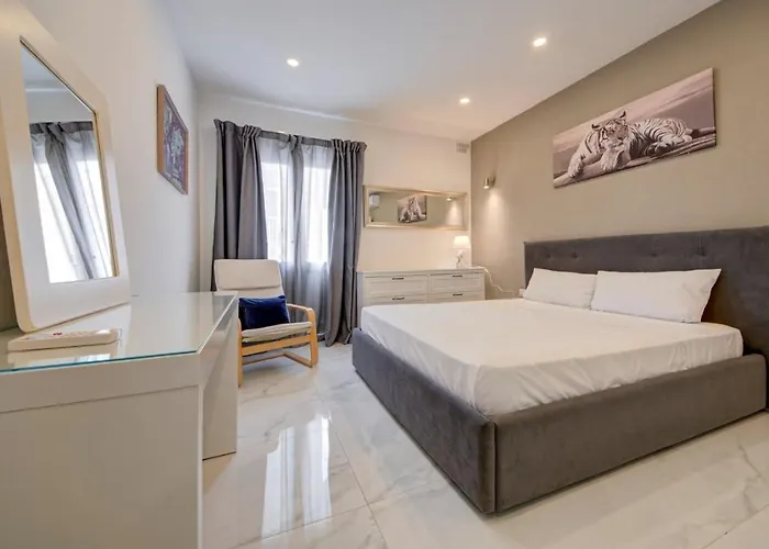 Апартаменты 3br - Walk To Sliema Promenade *