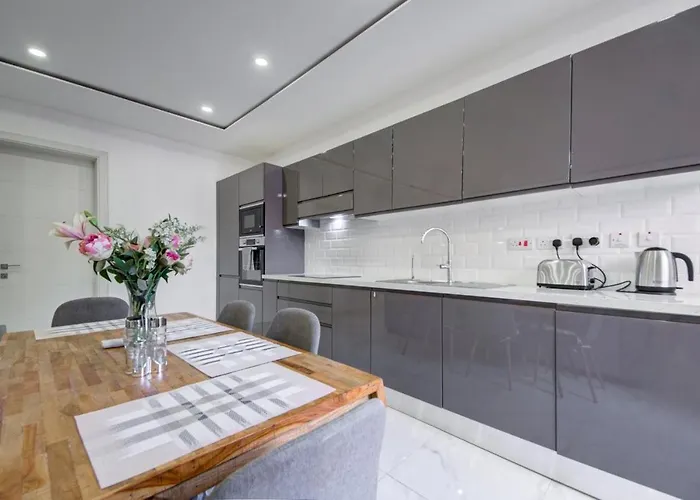 3br - Walk To Sliema Promenade Gzira